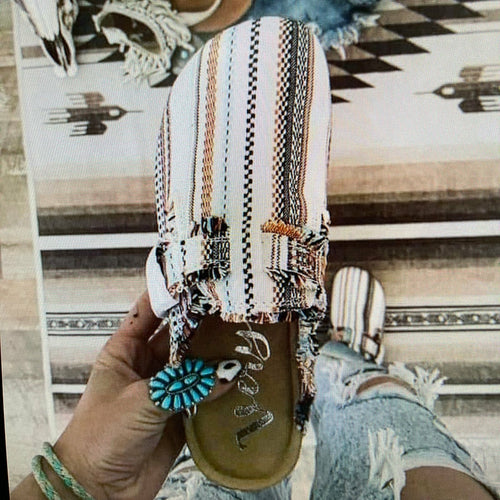 Socas Vintage de Bico Fechado